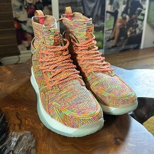 APL basketball shoes with 10 springs